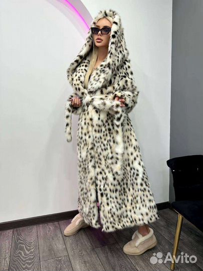 Шуба с капюшоном