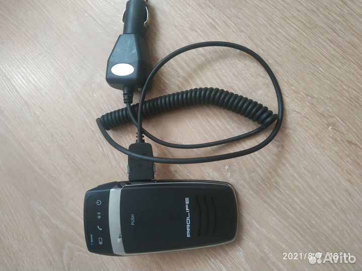 Bluetooth гарнитура для авто