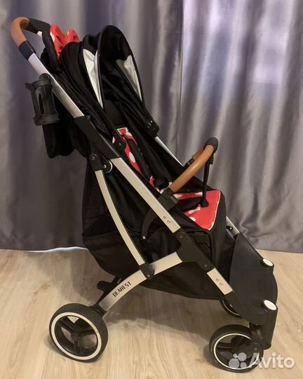 Коляска прогулочная Dearest Yoya Plus Pro