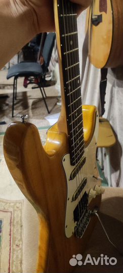 Stratocaster japan(Фуджиген)