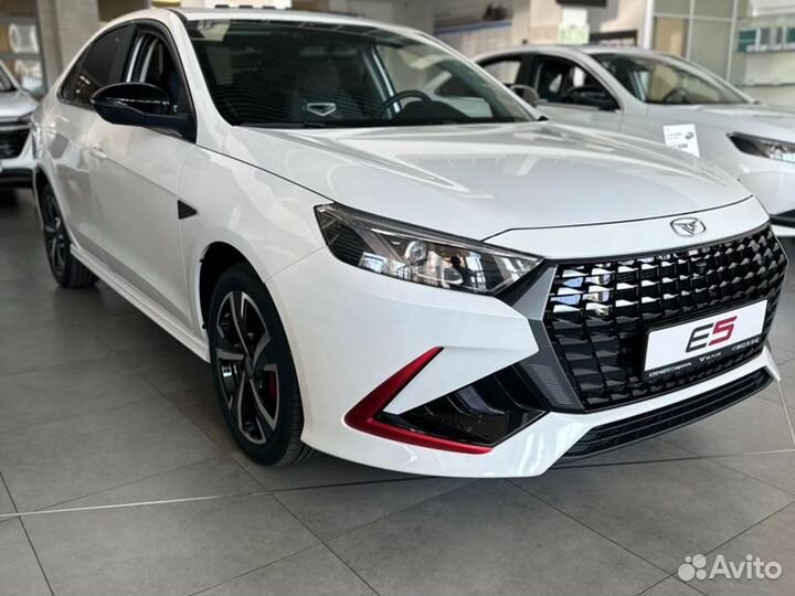 Kaiyi E5 1.5 CVT, 2023