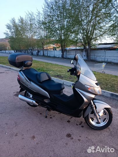 Suzuki skywave 400