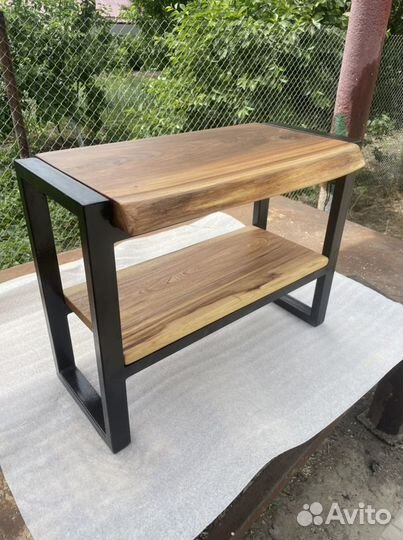 Полочка из карагача