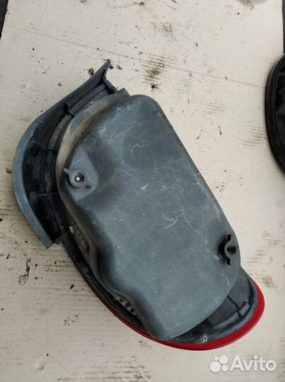 Фонарь задний правый Hyundai accent 1