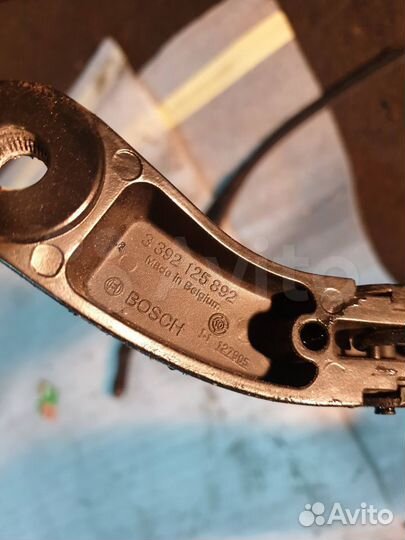 Поводок дворника Ауди А8 Д4