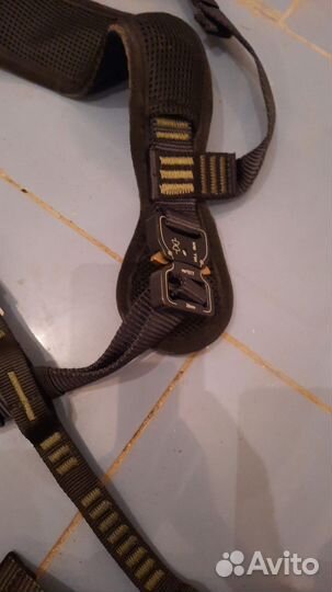 Страховочная система привязь обвязка