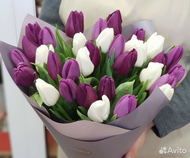 Тюльпаны к 8 марта