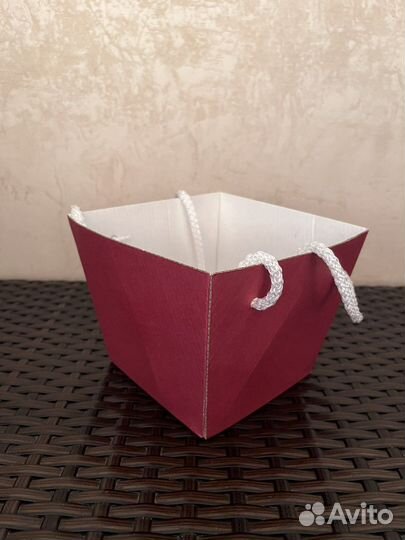 Коробка подарочная