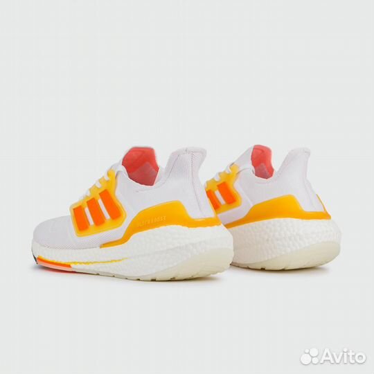 Кроссовки Adidas Ultraboost 22