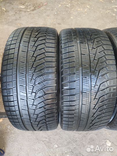 Hankook Winter I'Cept Evo2 W320 245/45 R17 99V