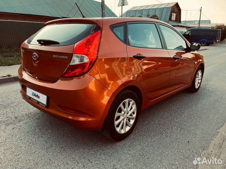 Hyundai Solaris 1.4 AT, 2015, 82 000 км