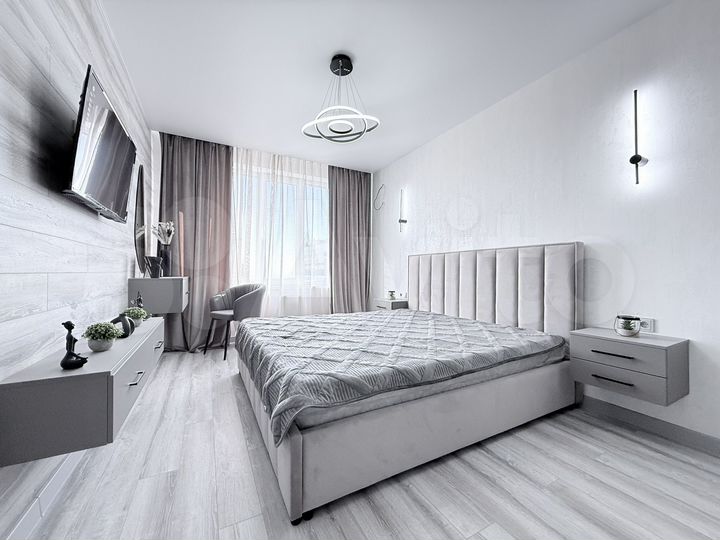 1-к. квартира, 42 м², 18/21 эт.