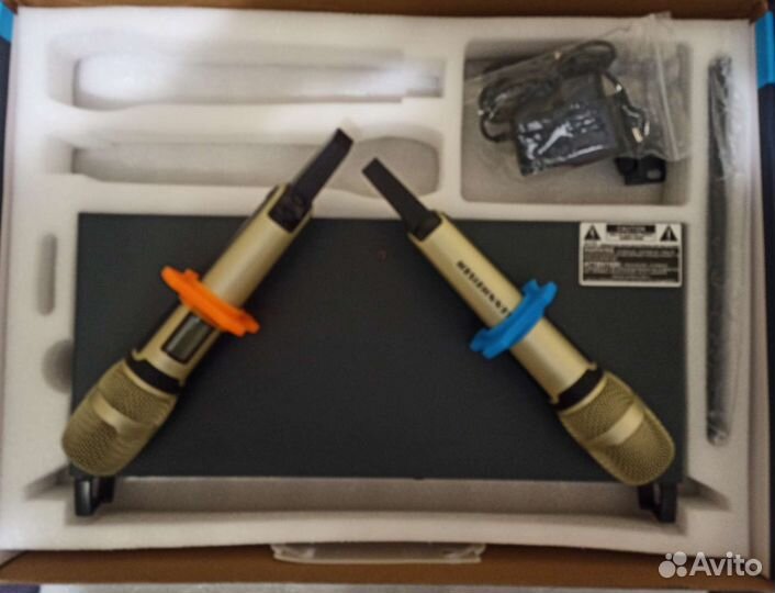 Радиомикрофон Sennheiser SKM 9000