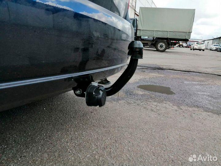 Фаркоп Трейлер 9131 Volkswagen Polo 2010-2020