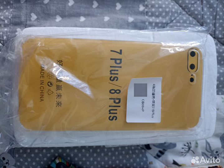 Чехлы на телефон