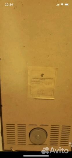 Швейная машинка с ножным приводом