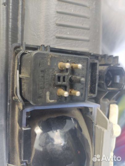 Плафон освещения мерседес 124