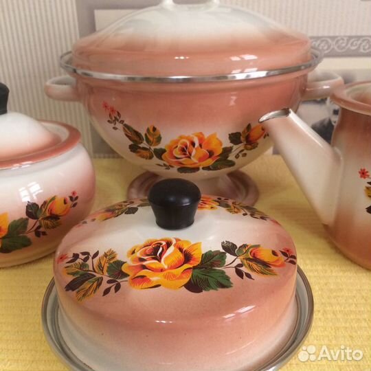 Набор эмалированной посуды СССР