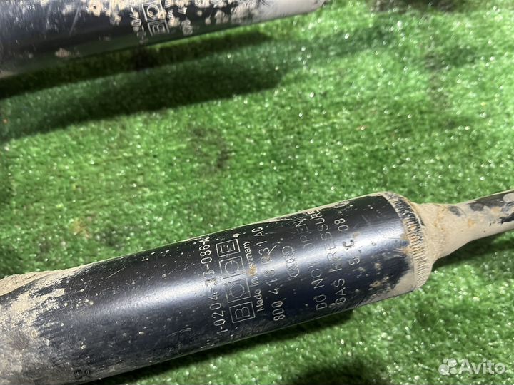 Стойка (амортизатор) передняя VW Passat B5/ A6 C5