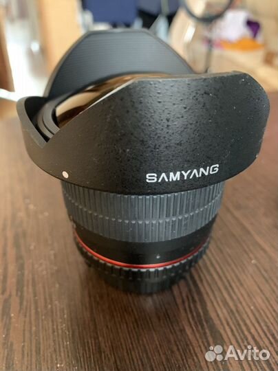 Обьектив samyang fish-eye 8mm для Nikon