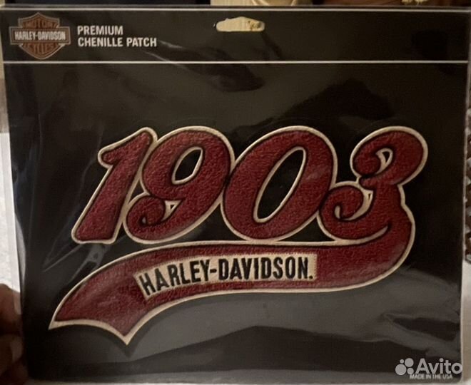 Наклейки на куртке