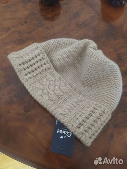 Продаются женские шапки