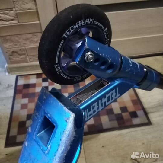 Трюковой самокат Tech Team duker 303