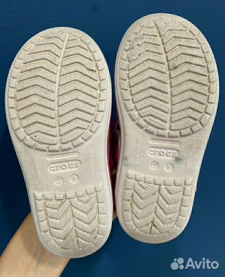 Сандали Crocs для девочки