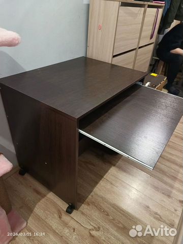 Компьютерный стол маленький
