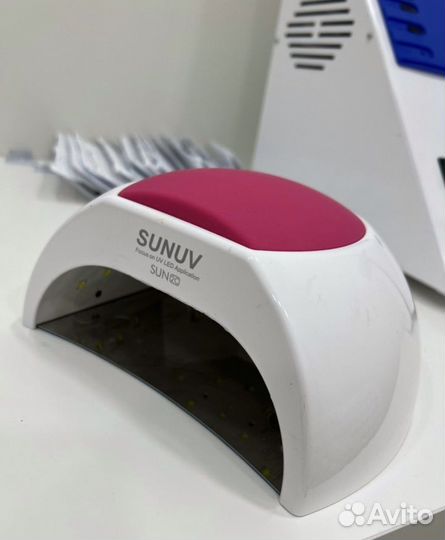 Лампа для ногтей