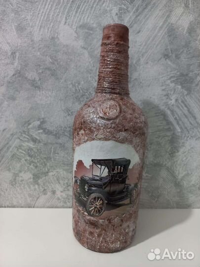 Бутылка стеклянная для спиртных напитков