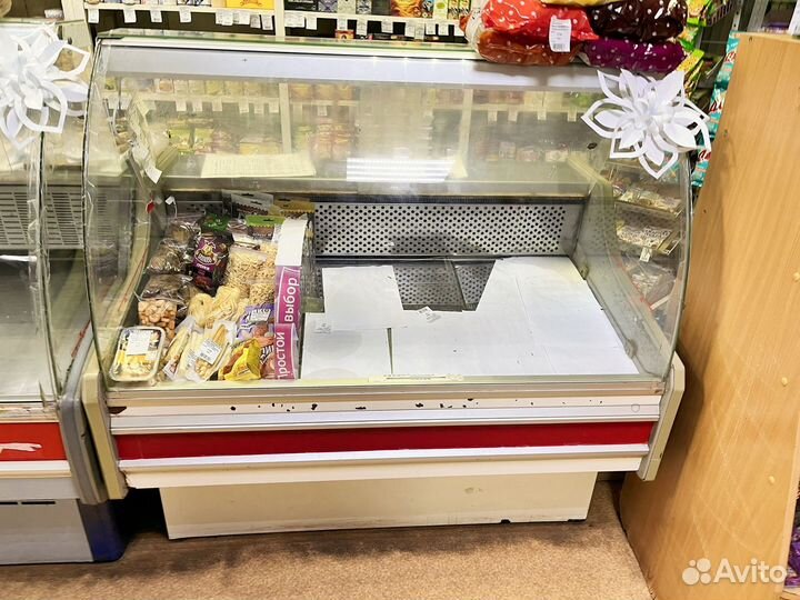 Витринеые холодильники
