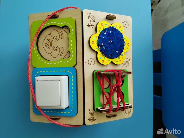 Бизиборд домик