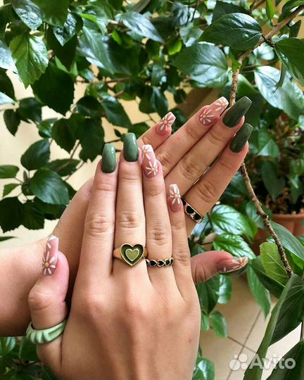 Маникюр юмр