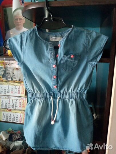 Платье для девочки под джинс.Рост 110 см. 4 -6 лет