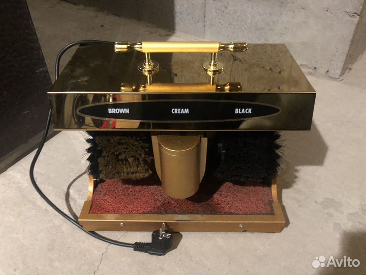 Электрическая машинка для чистки обуви