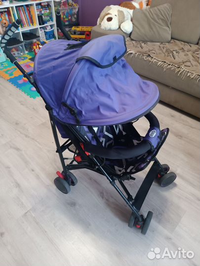 Прогулочная коляска трость