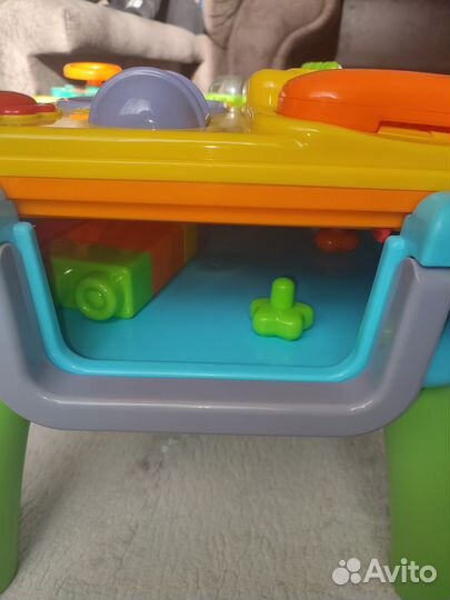 Игровой развивающий столик