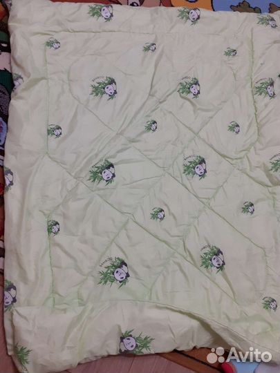 Одеяло в кроватку