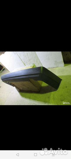 Задний бампер в хорошем состояний