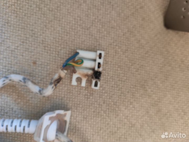 Утюг Braun на запчасти