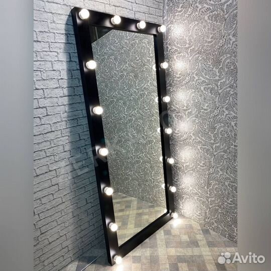 Зеркало с лампами Черное 180*80
