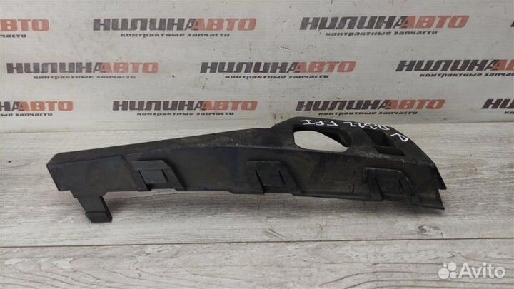 Кронштейн фары правый Ford Focus 1 купе 1.8 eydb