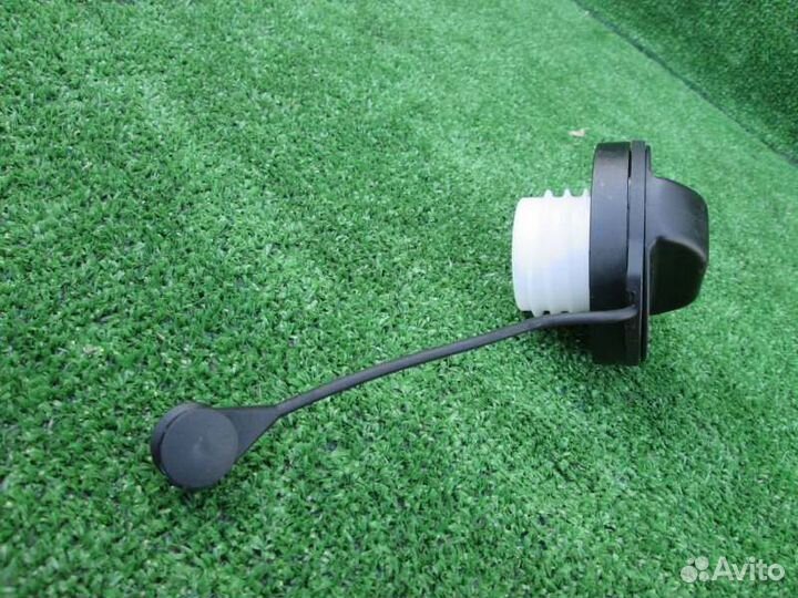 Пробка бензобака Toyota Ipsum SXM10