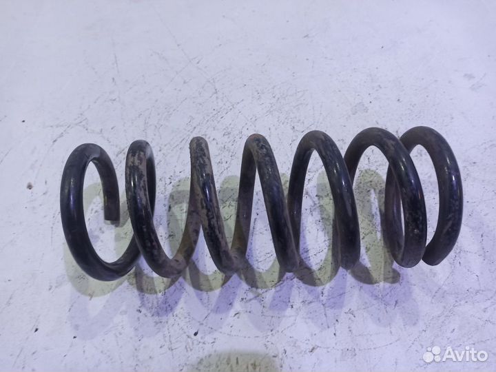 Пружина задняя Infiniti QX50/EX J50