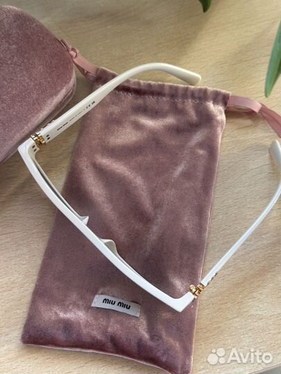 Miu Miu cat-eye очки оригинал