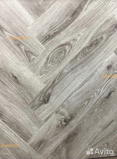 Виниловый ламинат елочкой