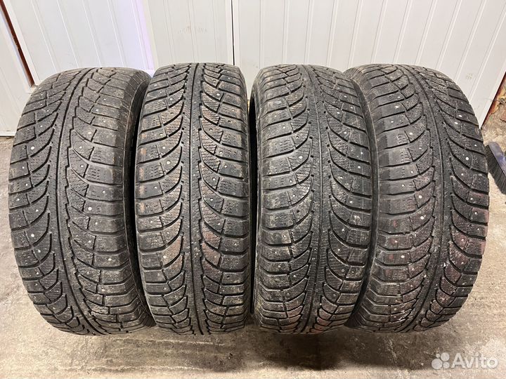 Triangle TR216 235/60 R18