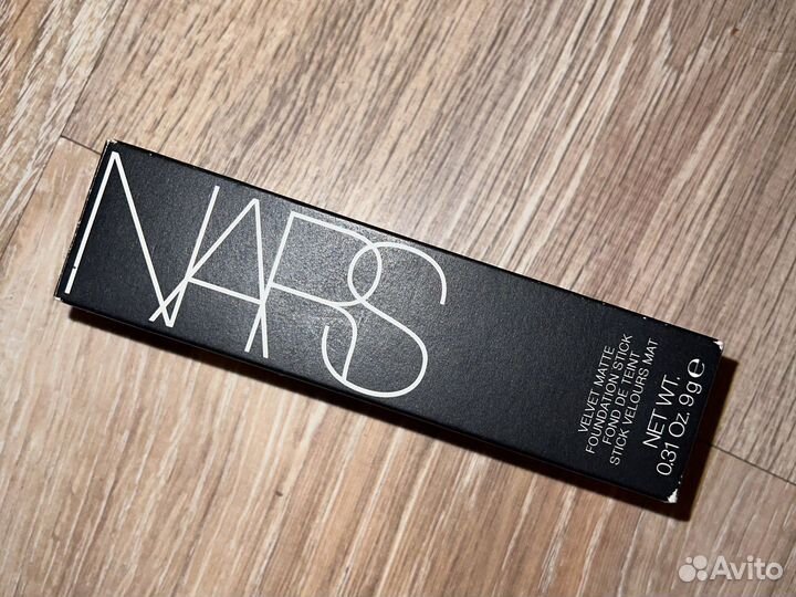 Тональный стик nars
