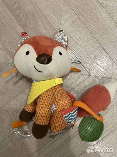 Лисички Skiphop и Tiny Love